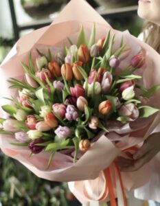 Букет  " Море тюльпанов "